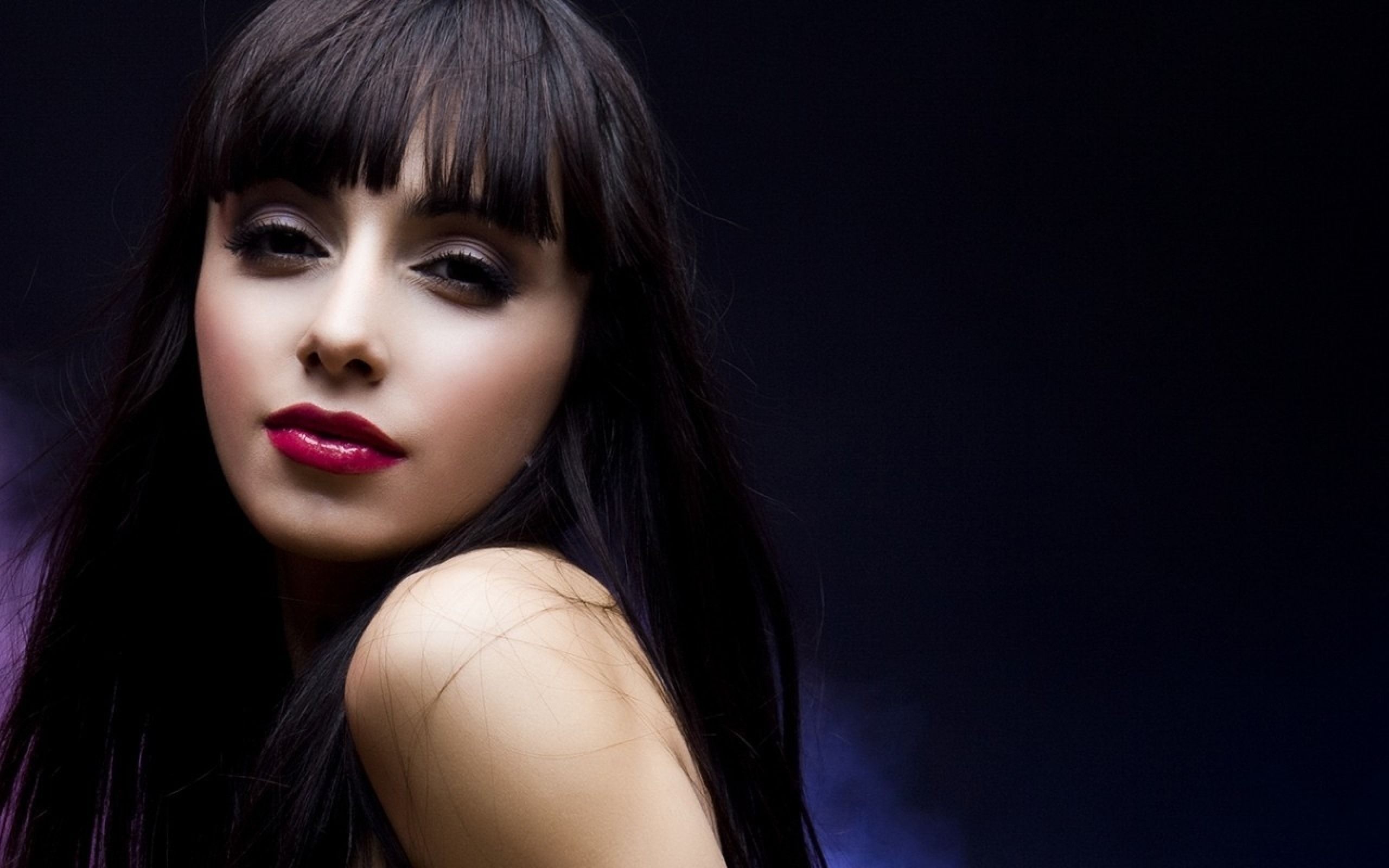 2560x1600 Brunette Makeup Face Eyes HD Desktop Wallpaper