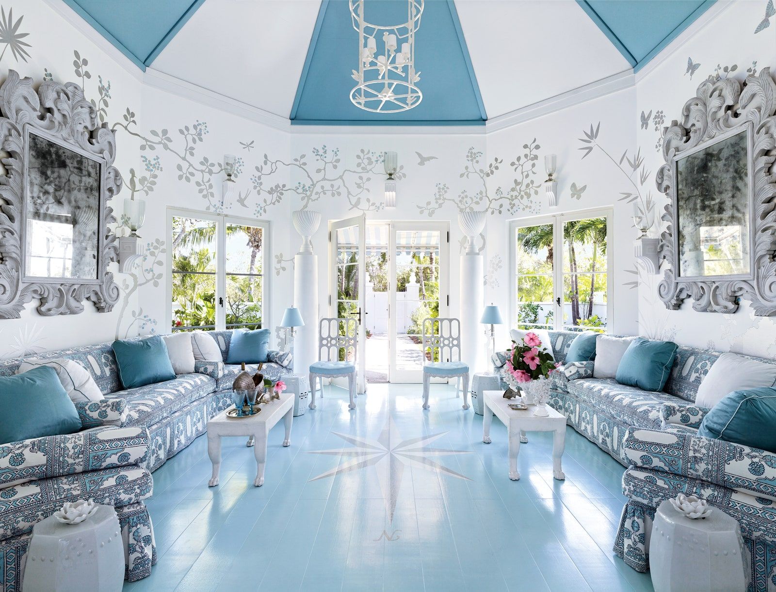 1600x1221 Mesmerizing Wallpapered Rooms From the AD Archive