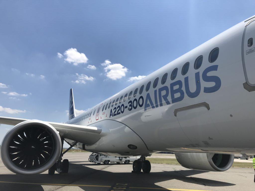 1024x768 Airbus A220 Wallpaper