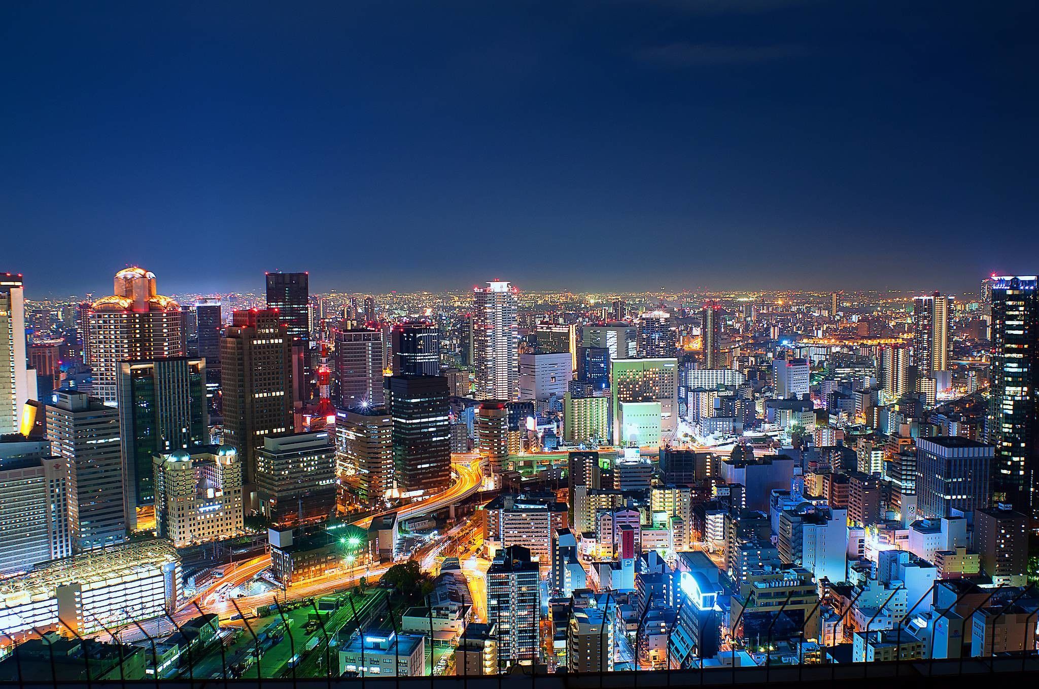 2048x1360 Osaka Wallpaper