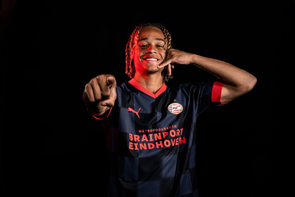 Xavi Simons Wallpaper
