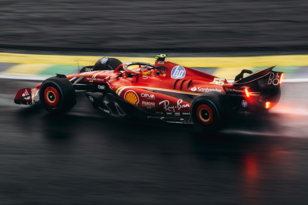 F1 iPad Wallpaper
