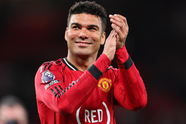 Casemiro Wallpaper