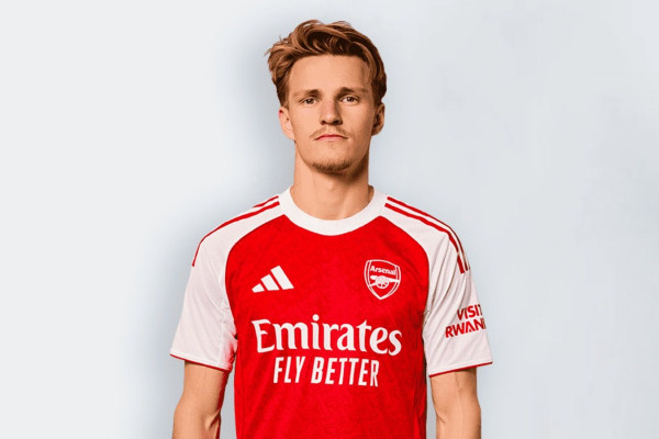 Martin Odegaard 2026 Wallpaper