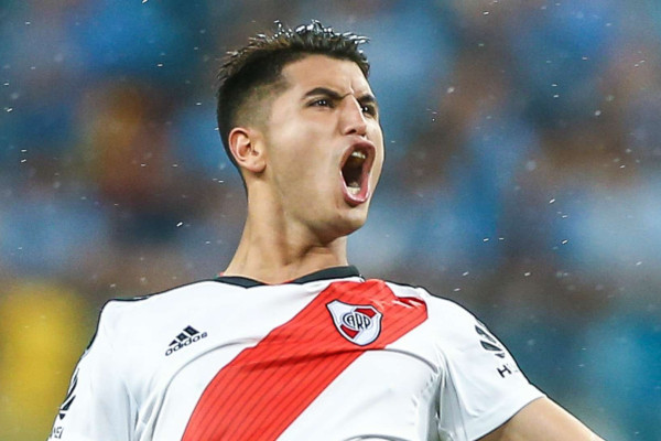 Exequiel Palacios Wallpaper