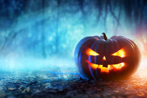 4k Halloween Wallpapers Top Free 4k Halloween Backgrounds Wallpaperaccess