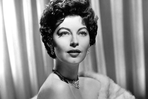 Ingrid Bergman Wallpapers - Top Free Ingrid Bergman Backgrounds