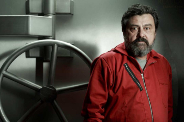 Moscow Money Heist Wallpaper