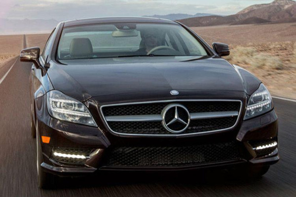 Mercedes Benz Iphone Wallpapers Top Free Mercedes Benz Iphone Backgrounds Wallpaperaccess