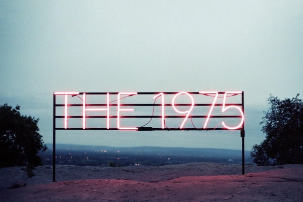 matt healy the 1975 wallpaper